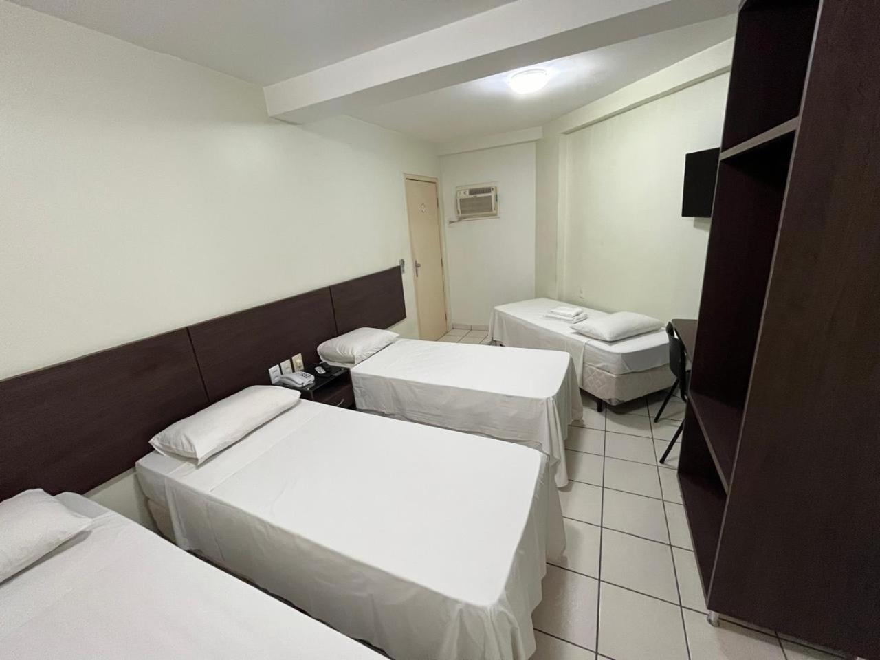 Rametta Hotel มอนเตสกลารอส ภายนอก รูปภาพ