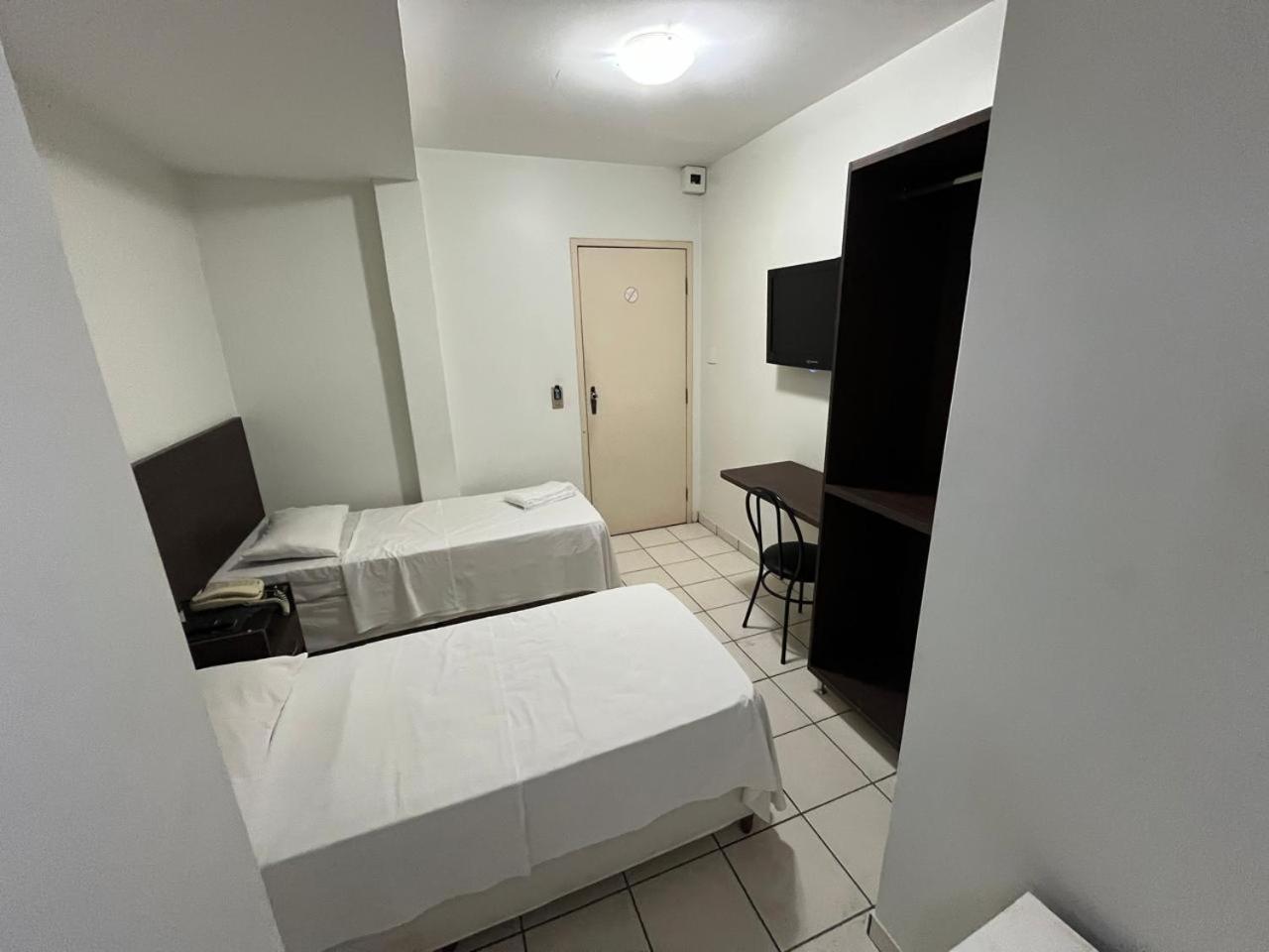 Rametta Hotel มอนเตสกลารอส ภายนอก รูปภาพ